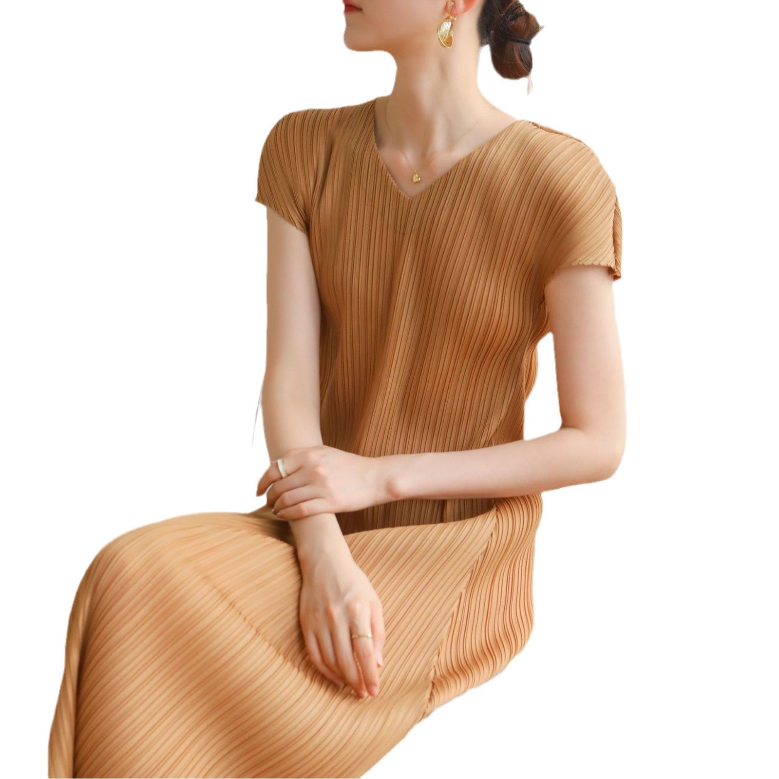 Elegant Fashion V-Neck Dress with Pleated Design Simple and Stylish, High-Quality Material