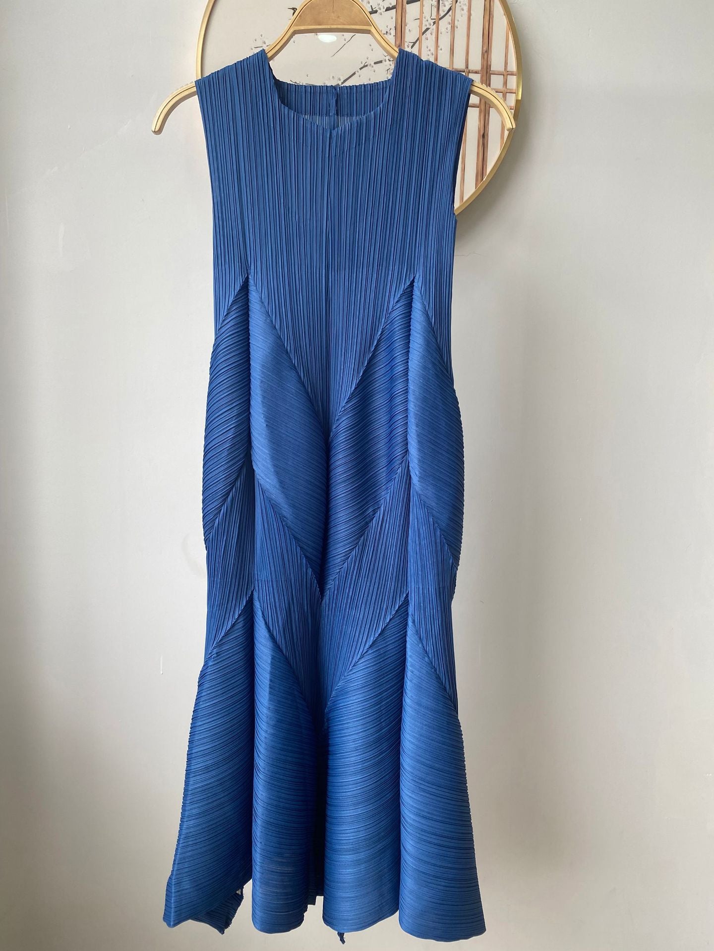 High-end Pleated Classic Hand-Pressed Pleat Oversized Loose Casual Fashion Bloom Dress