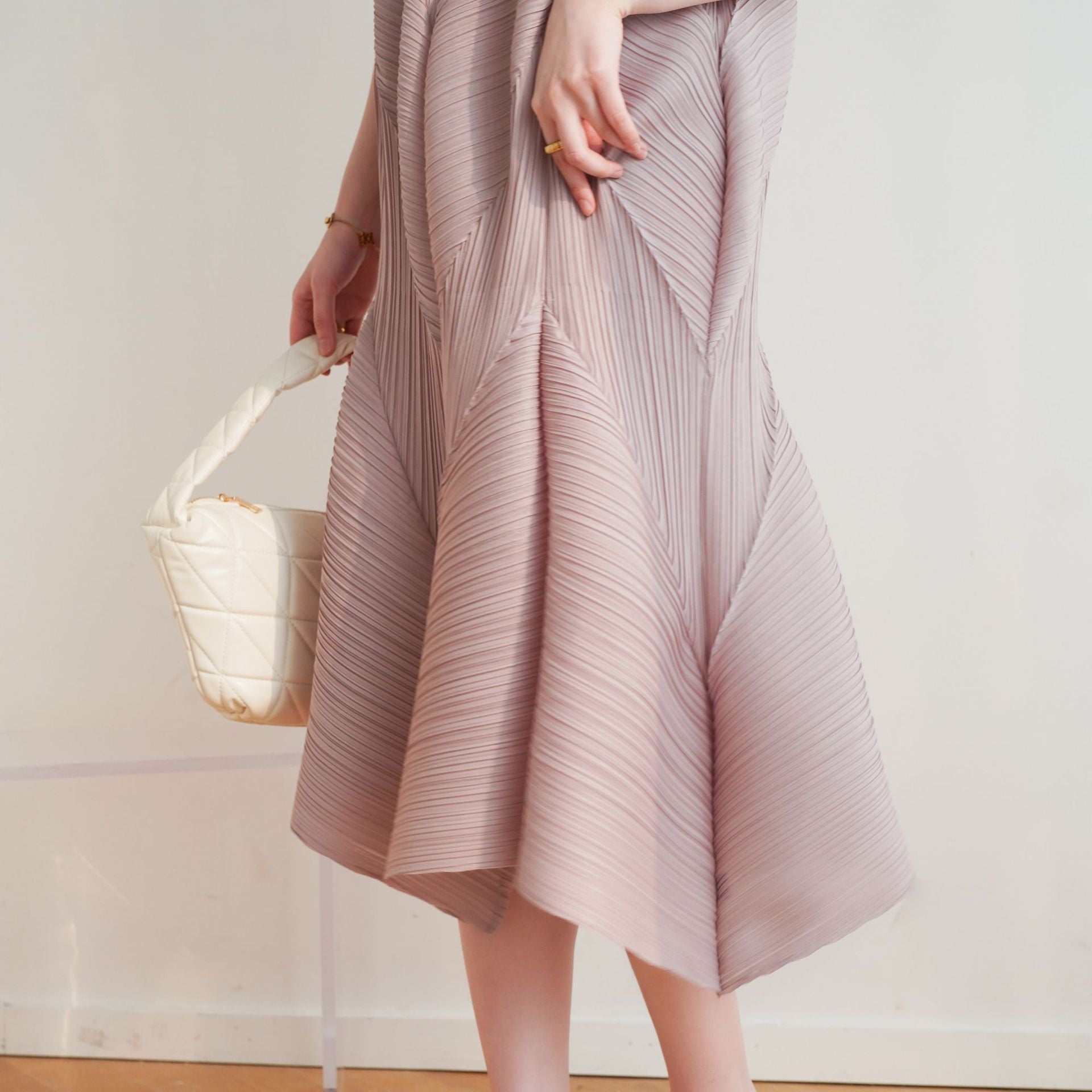 High-end Pleated Classic Hand-Pressed Pleat Oversized Loose Casual Fashion Bloom Dress