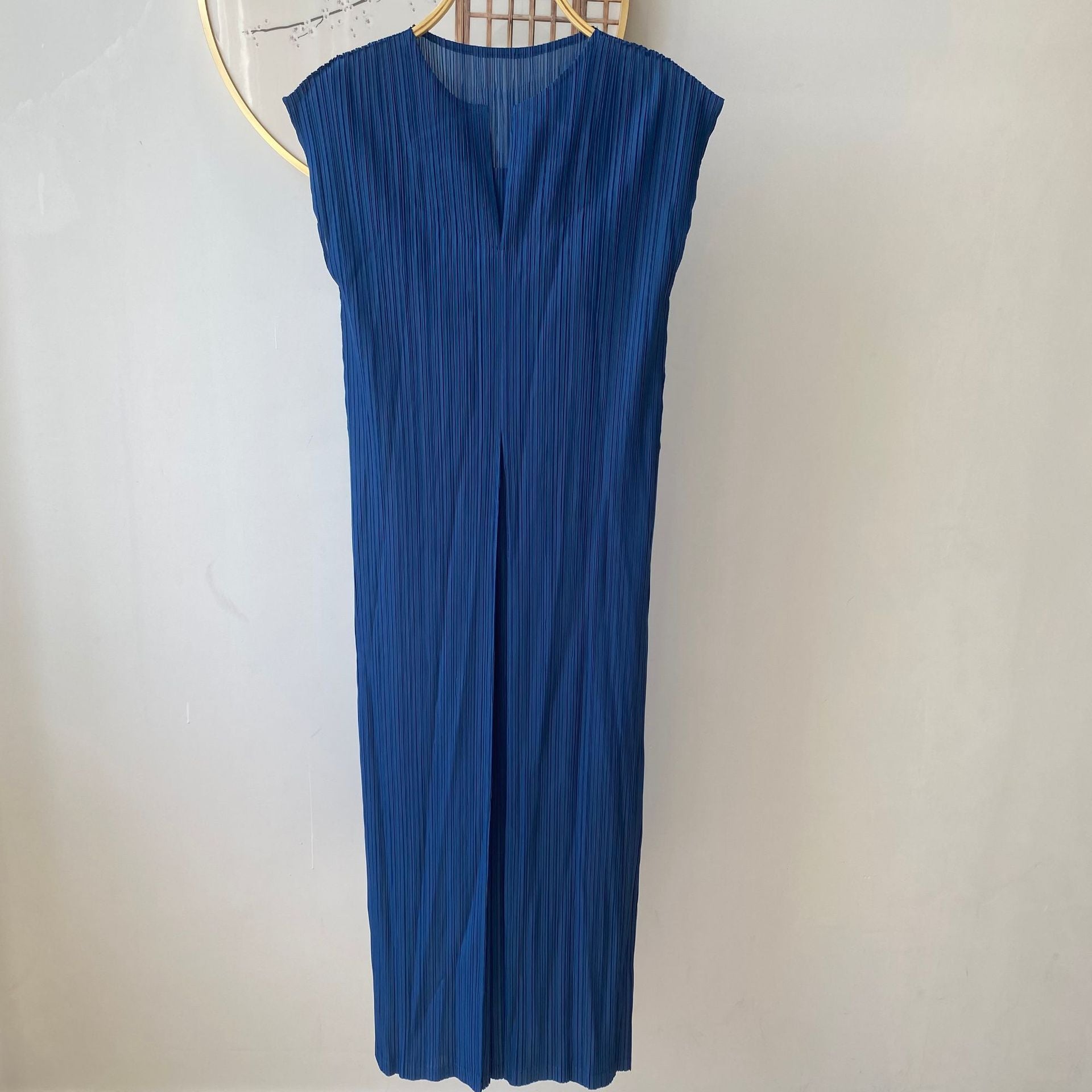 High-end Pleated Elegant and Stylish Commute Dress with Fresh Fashion Design