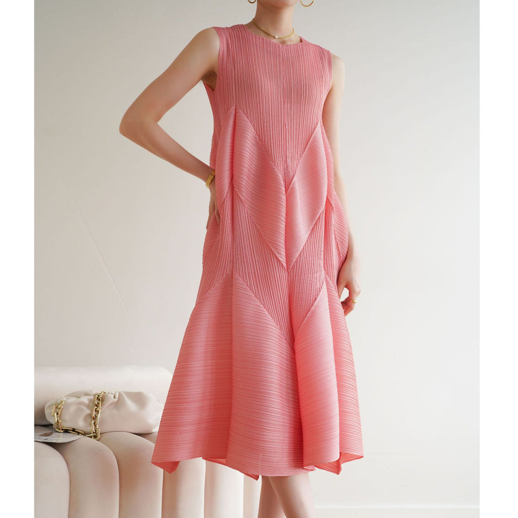 High-end Pleated Classic Hand-Pressed Pleat Oversized Loose Casual Fashion Bloom Dress