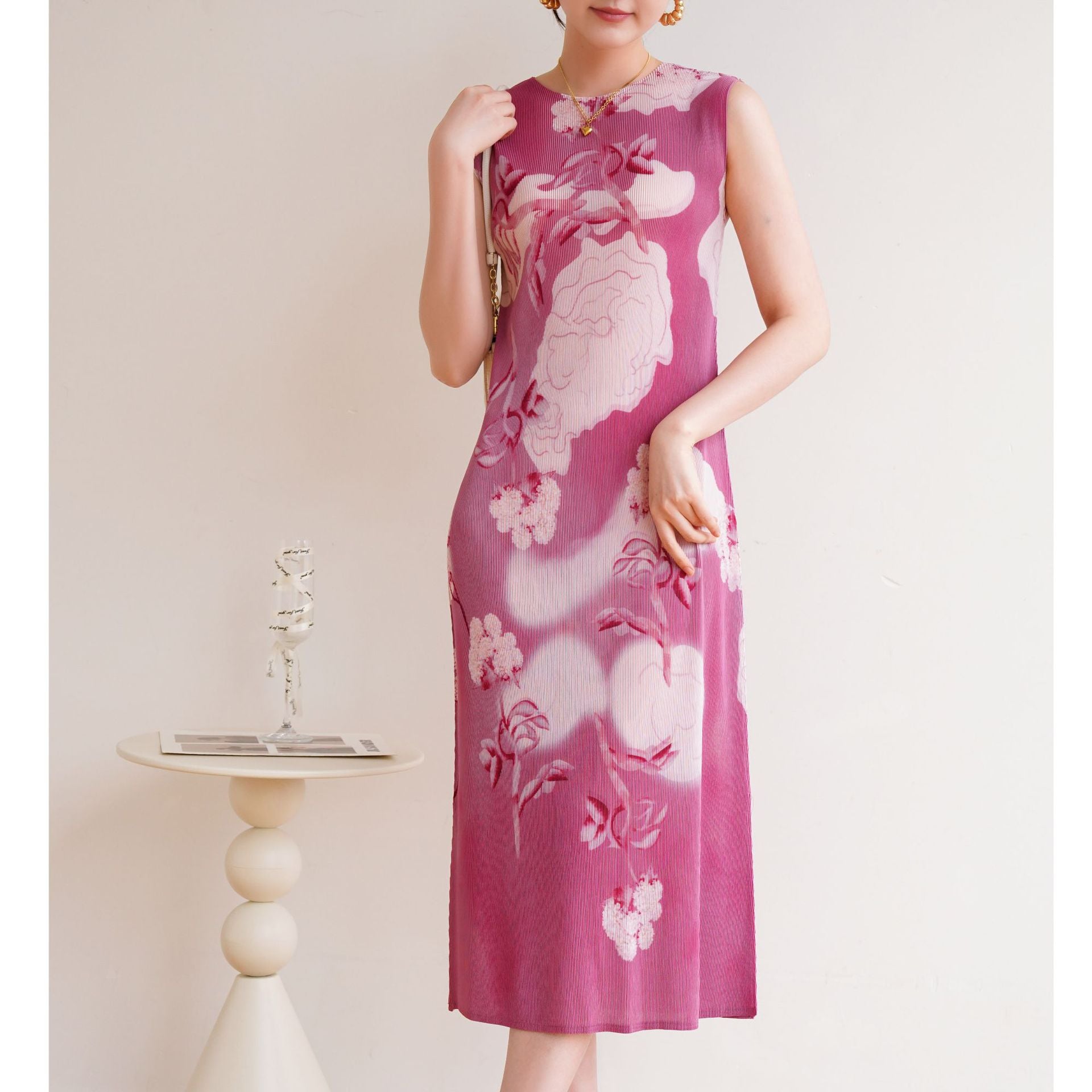 Elegant Chinese Print Pleated Dress for Office Wear Modern Cheongsam Design