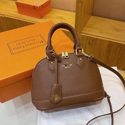 Foreign Trade Handbag 2025 Autumn and Winter New Cross-Border European and American Fashion Trend Women's Shoulder Crossbody Shell Bag New Model