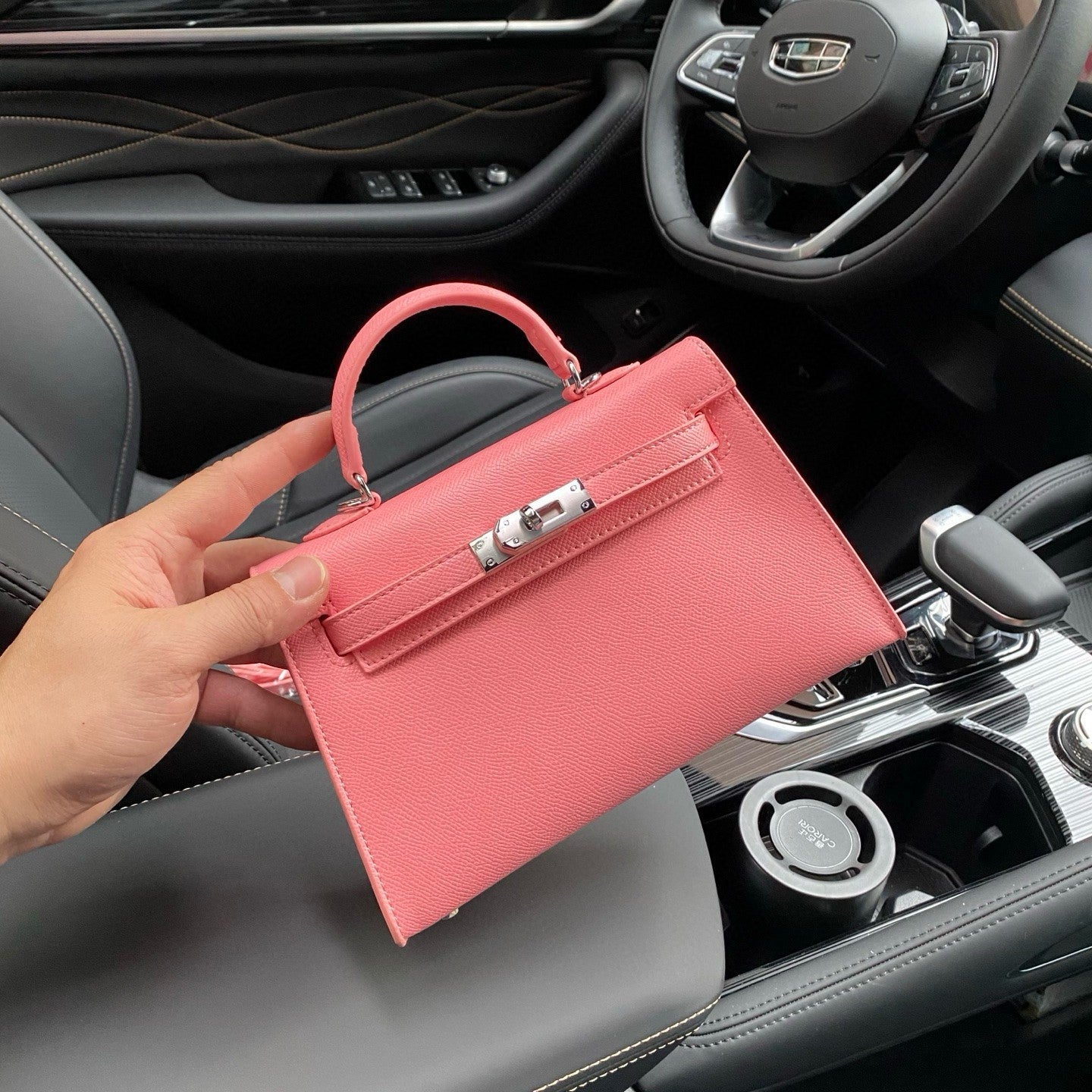 Aliexpress Hot-Selling Candy-Colored Kelly Bag, European and American Fashion Women's Handbag, High-End Single Shoulder Crossbody Bag for Women0