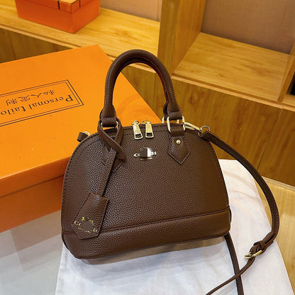 Foreign Trade Handbag 2025 Autumn and Winter New Cross-Border European and American Fashion Trend Women's Shoulder Crossbody Shell Bag New Model